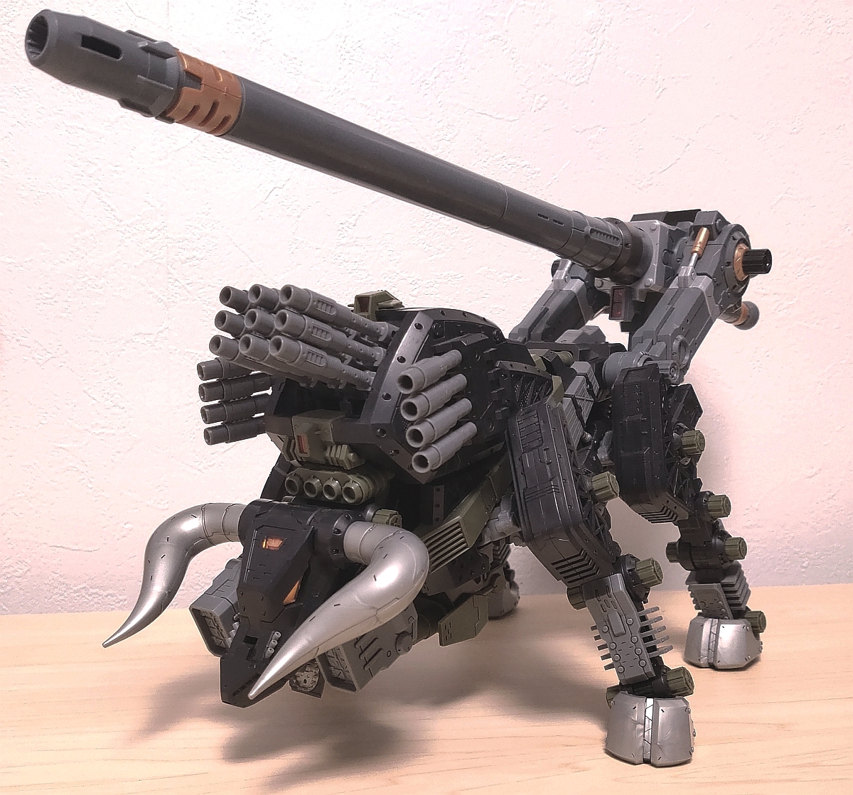 ゾイド ディバイソン トーマ仕様 RZ-031 ディバイソン トーマ仕様｜ゾイド -ZOIDS-｜ロボット/メカ