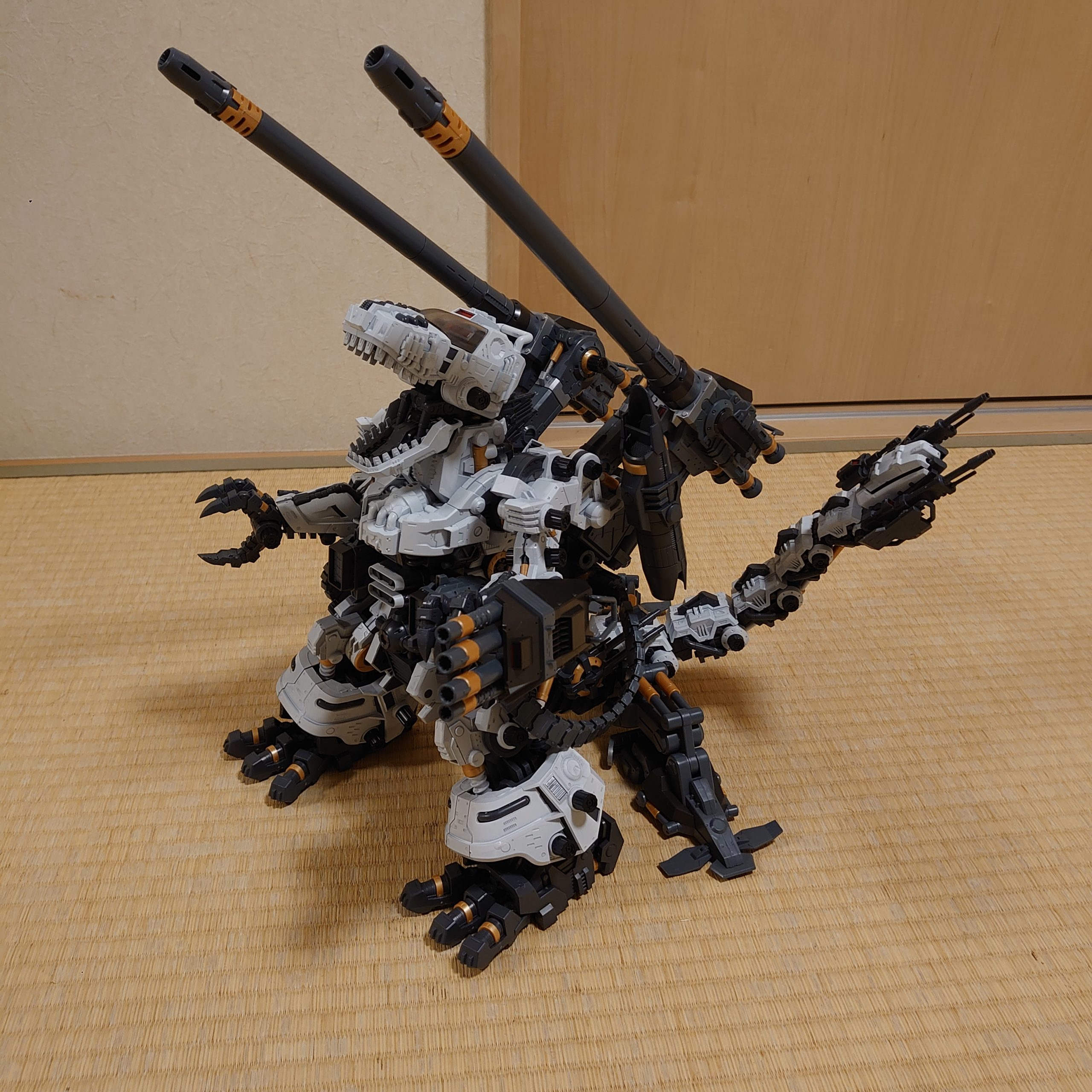 壽屋 2021年5月發售：[壽屋SHOP限定]模型 1/72 HMM Series